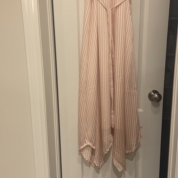 Dynamite Halter Maxi Dress - Picture 4 of 8